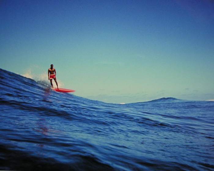 leroy-grannis-surfing-photo