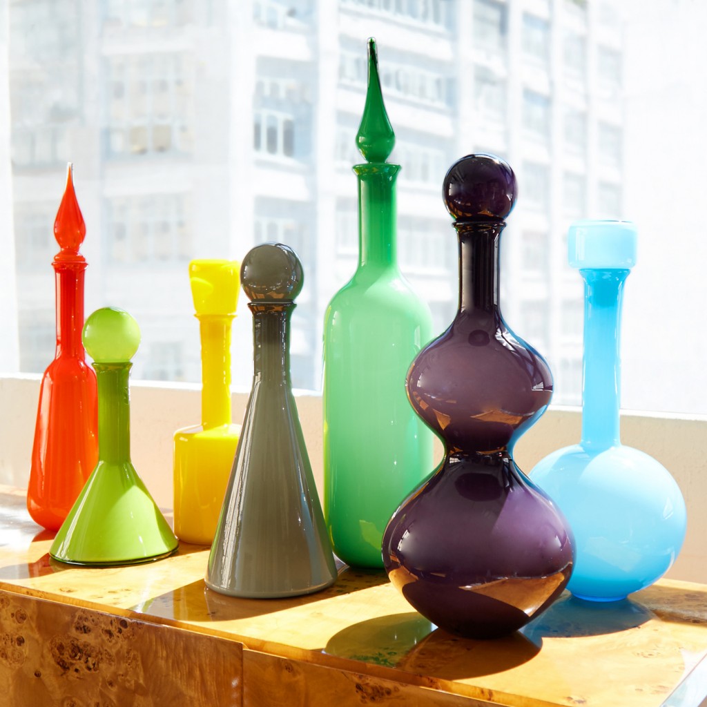modern-decor-fall2015-glass-decanters-a-jonathan-adler